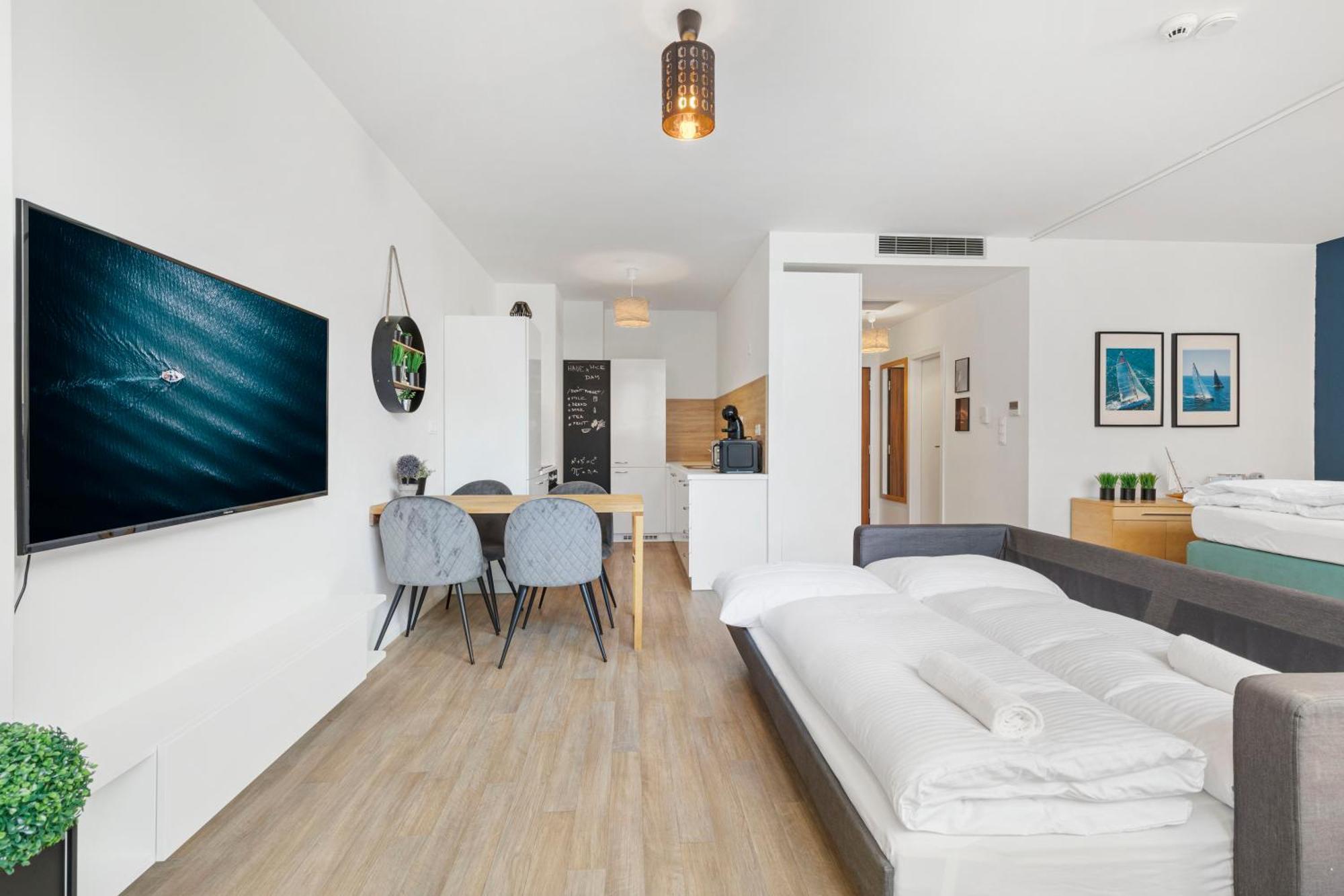 Lam Yacht Club - Terrace 10M2 Apartment Bratislava Exterior foto